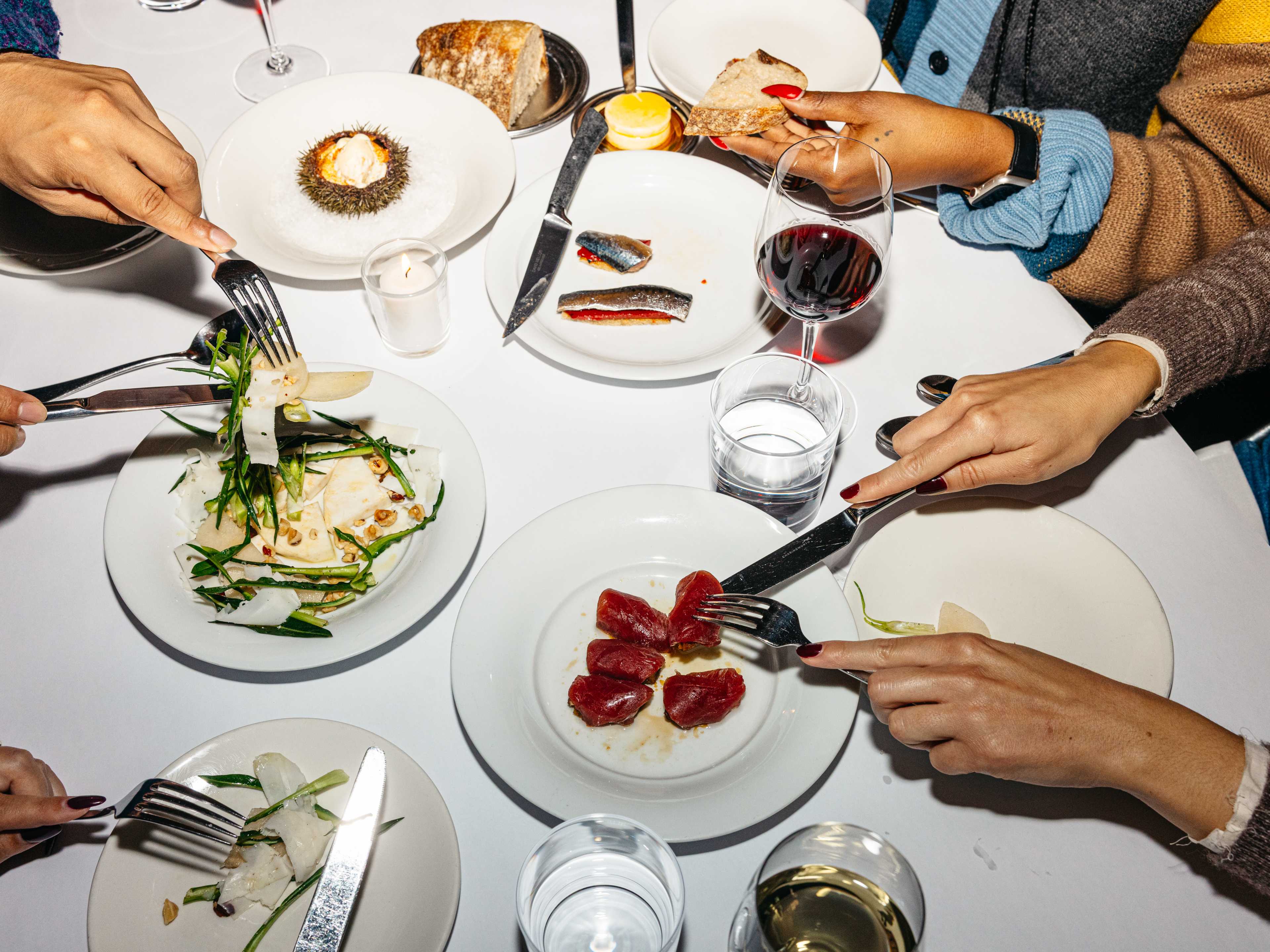 At Bridges in Chinatown, quietly complex food outshines the scene ...