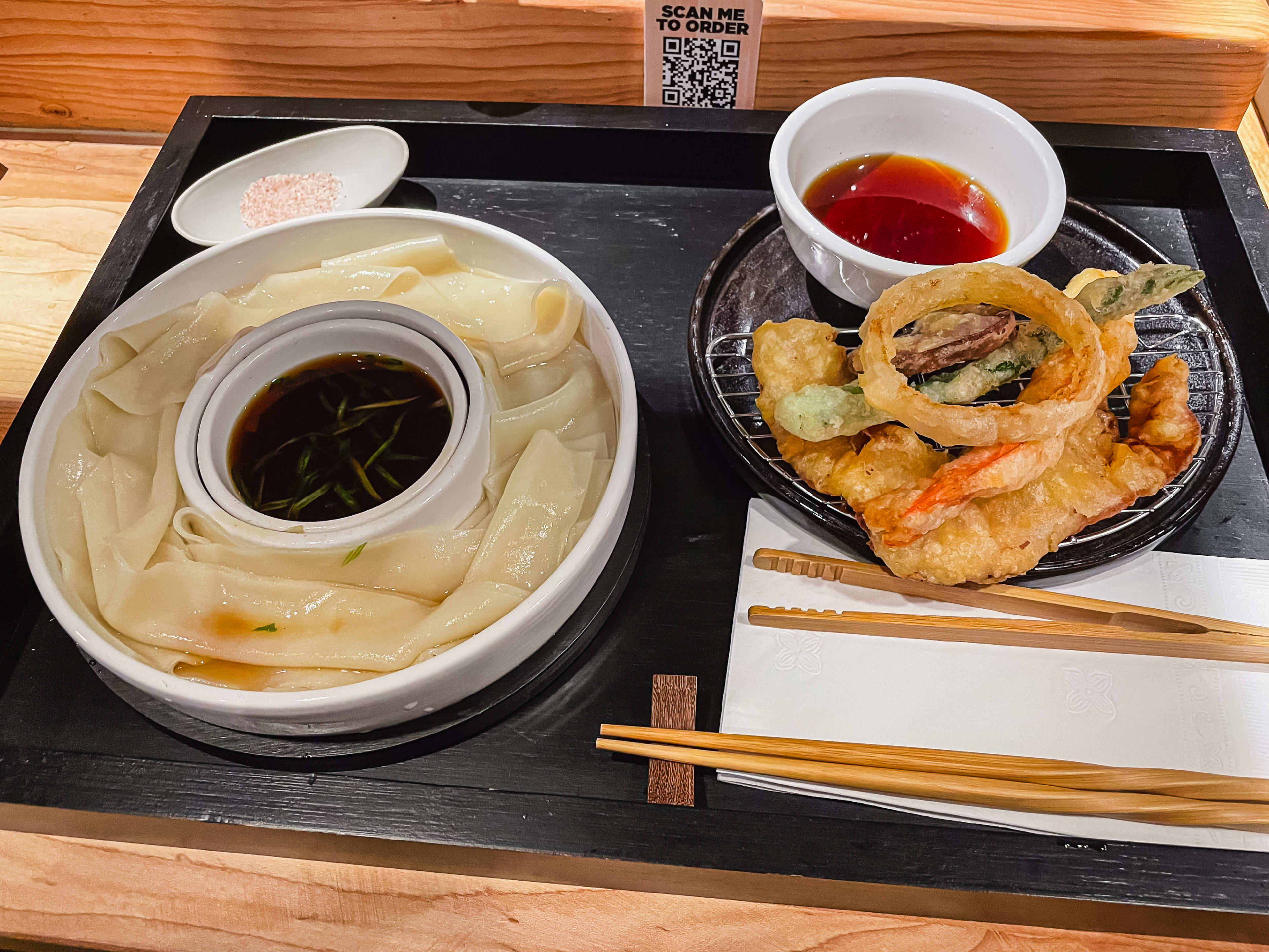 okiboru house of udon himokawa style dipping udon with tempura