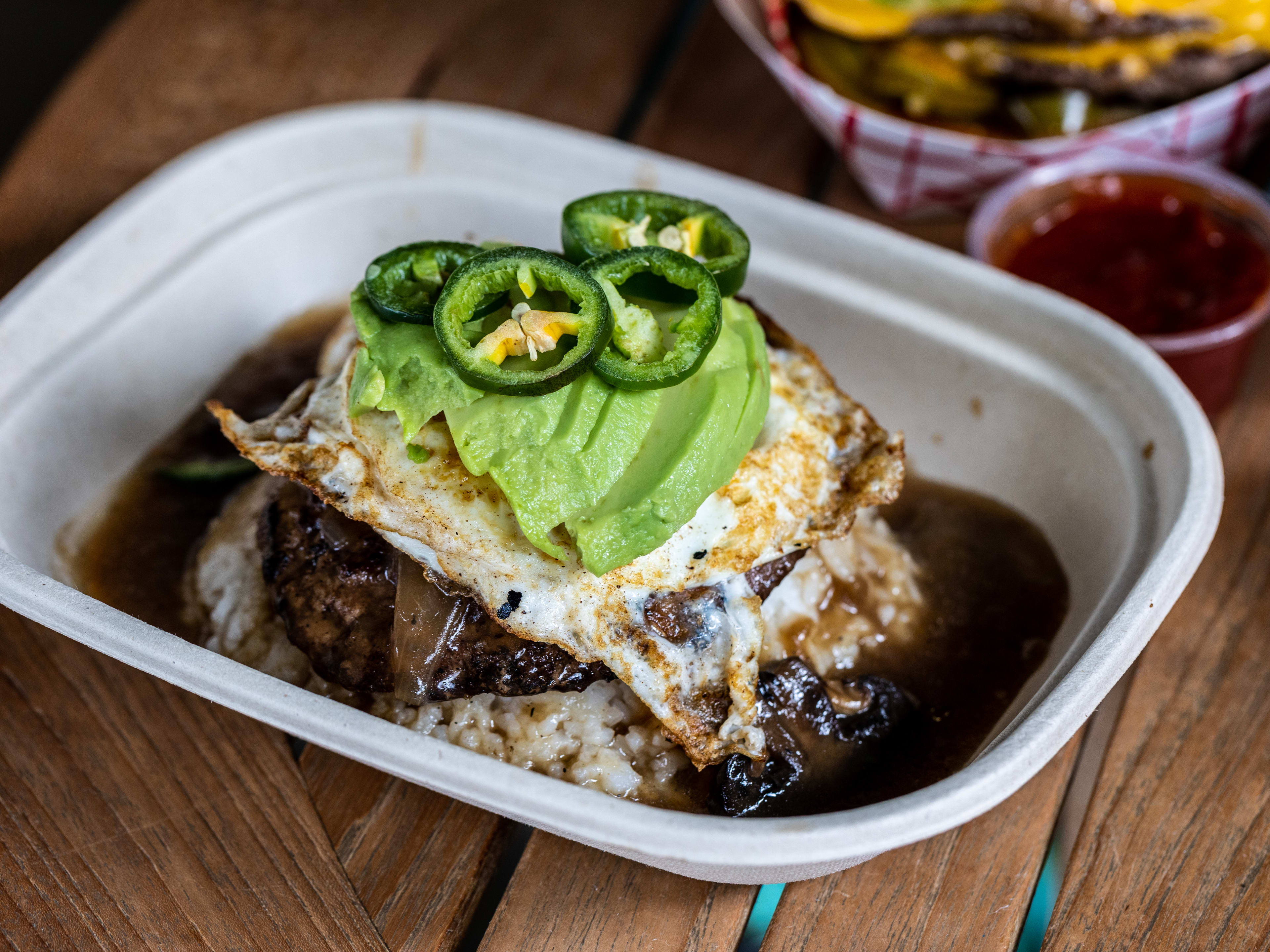 Pool Burger - Review - Tarrytown - Austin - The Infatuation