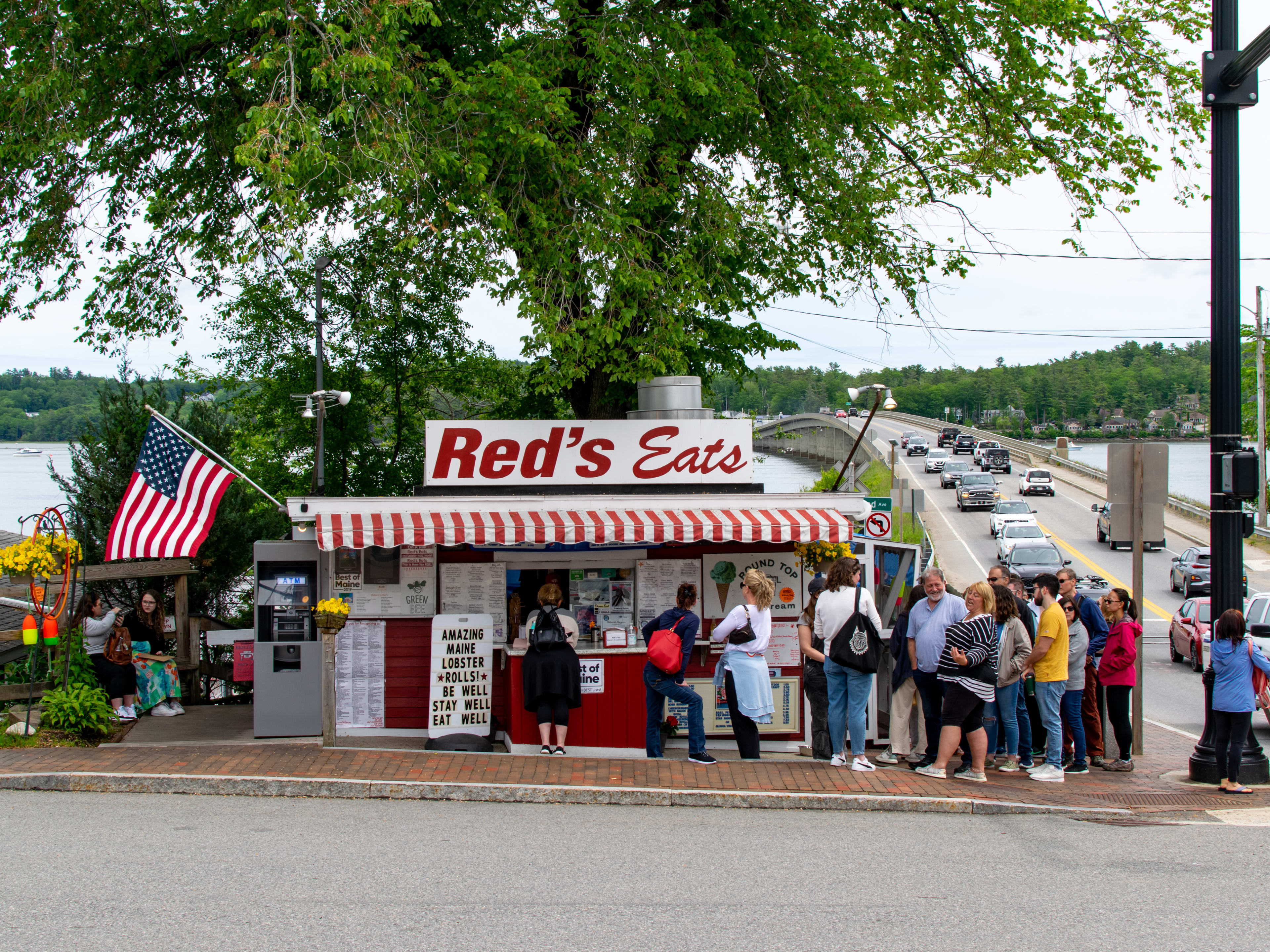 Red's Eats image