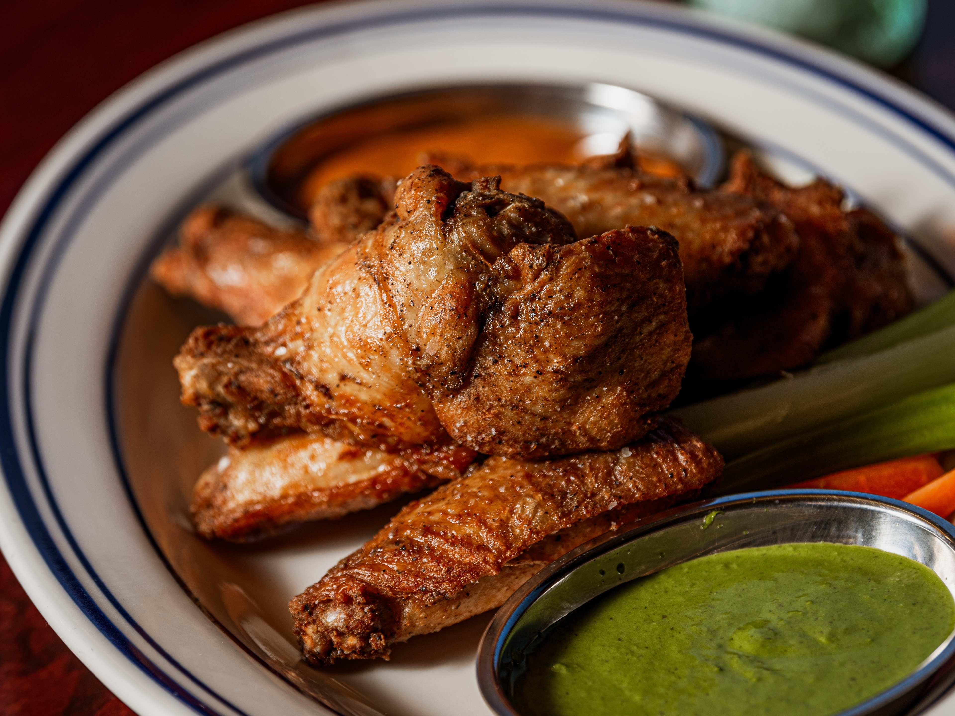 This is a plate of wings from Royal Tavern.