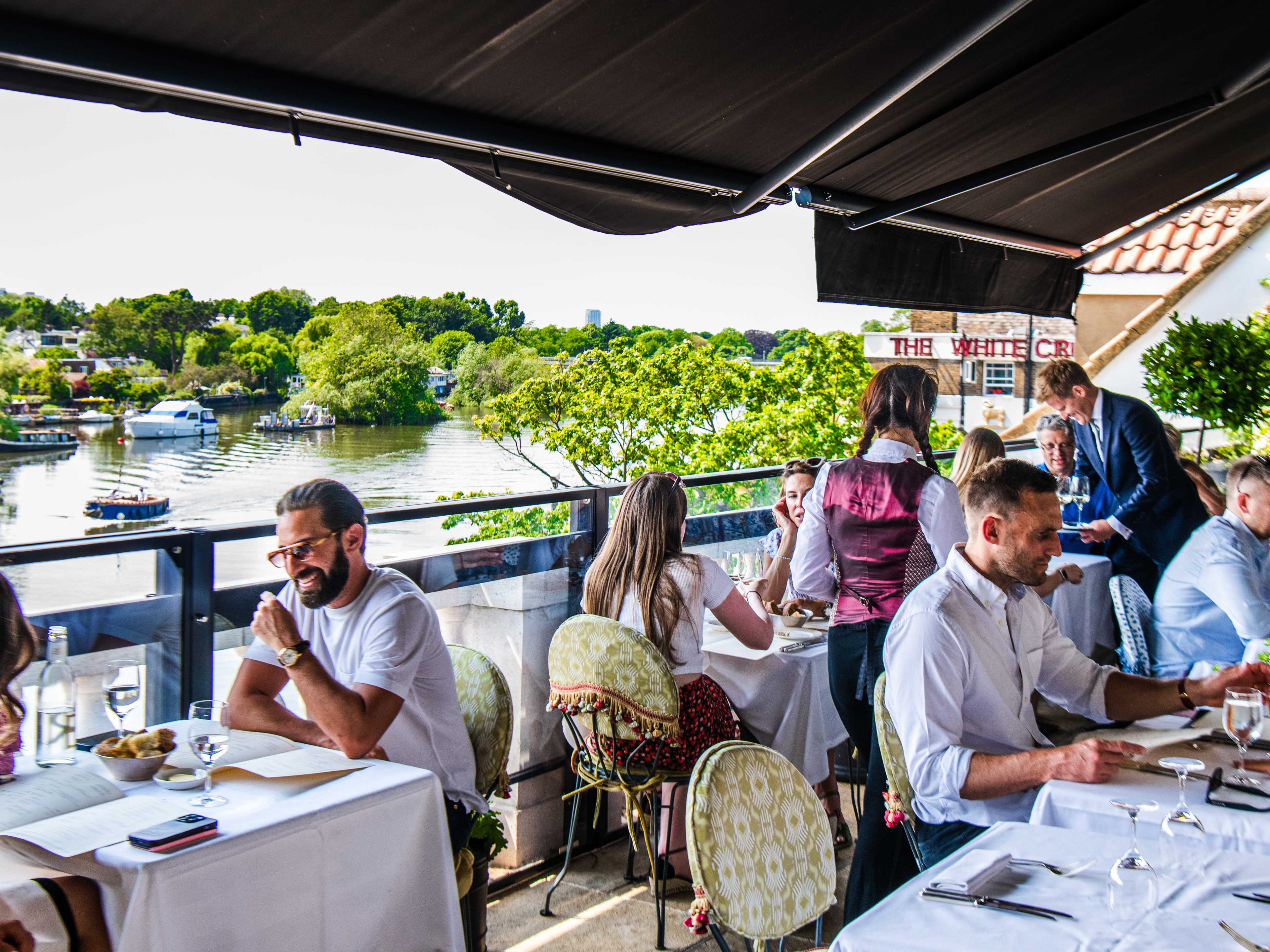 Scott's Richmond's terrace overlooking the river