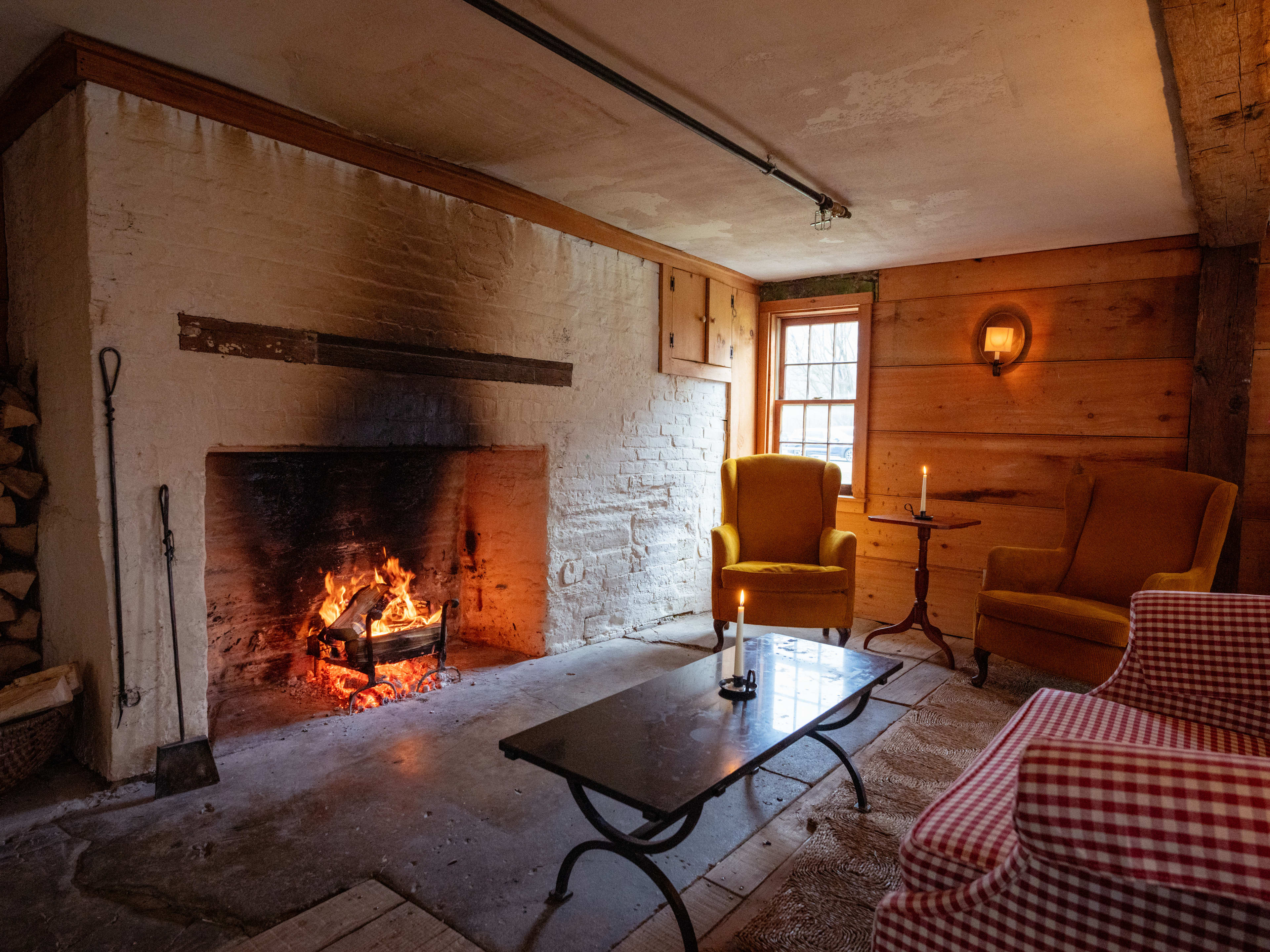 A fireplace inside Stissing House.