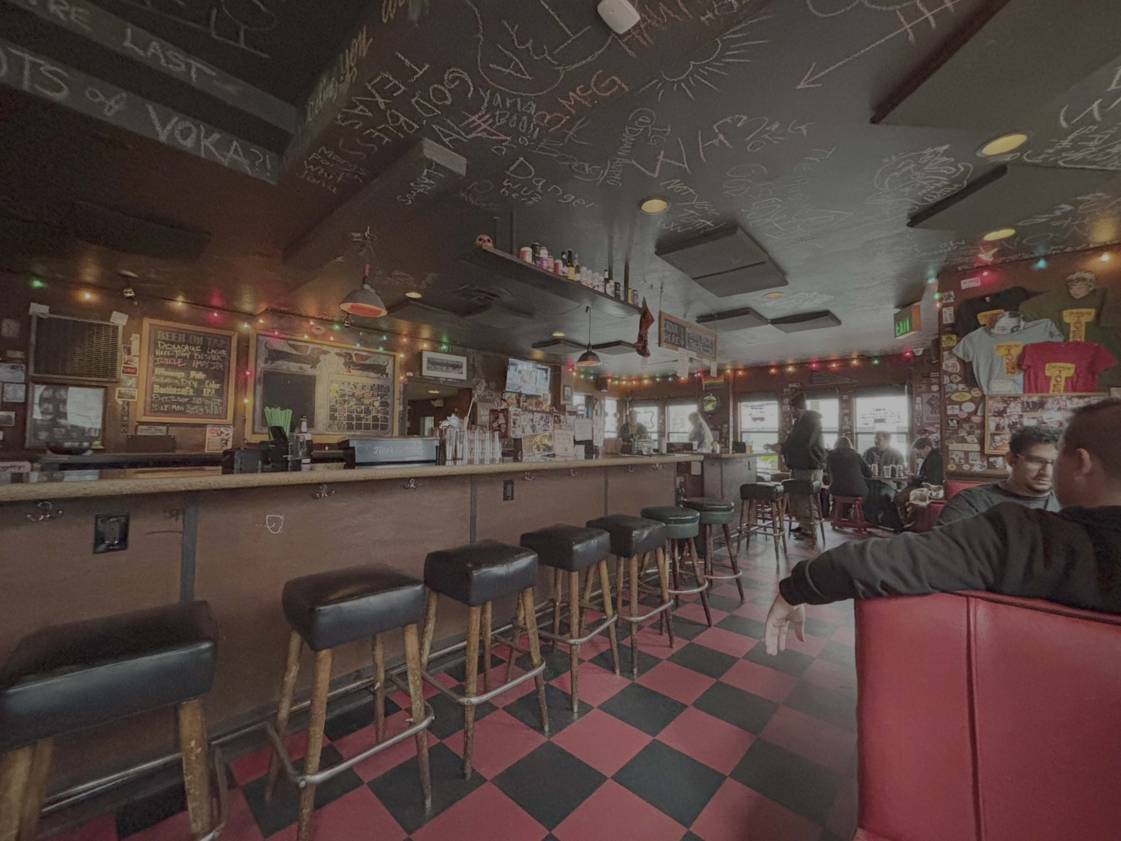 21 Iconic Seattle Dive Bars - Seattle - The Infatuation