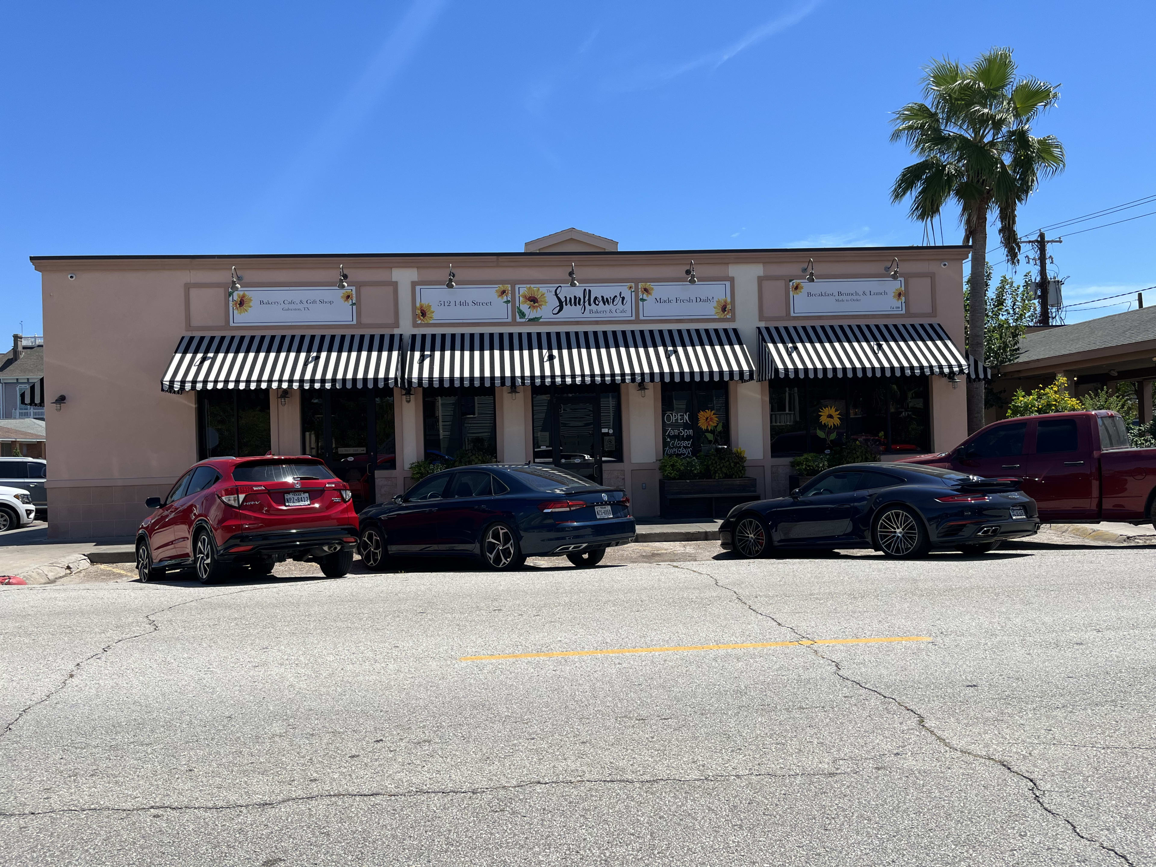 18 Best Restaurants & Bars On Galveston Island Houston The Infatuation