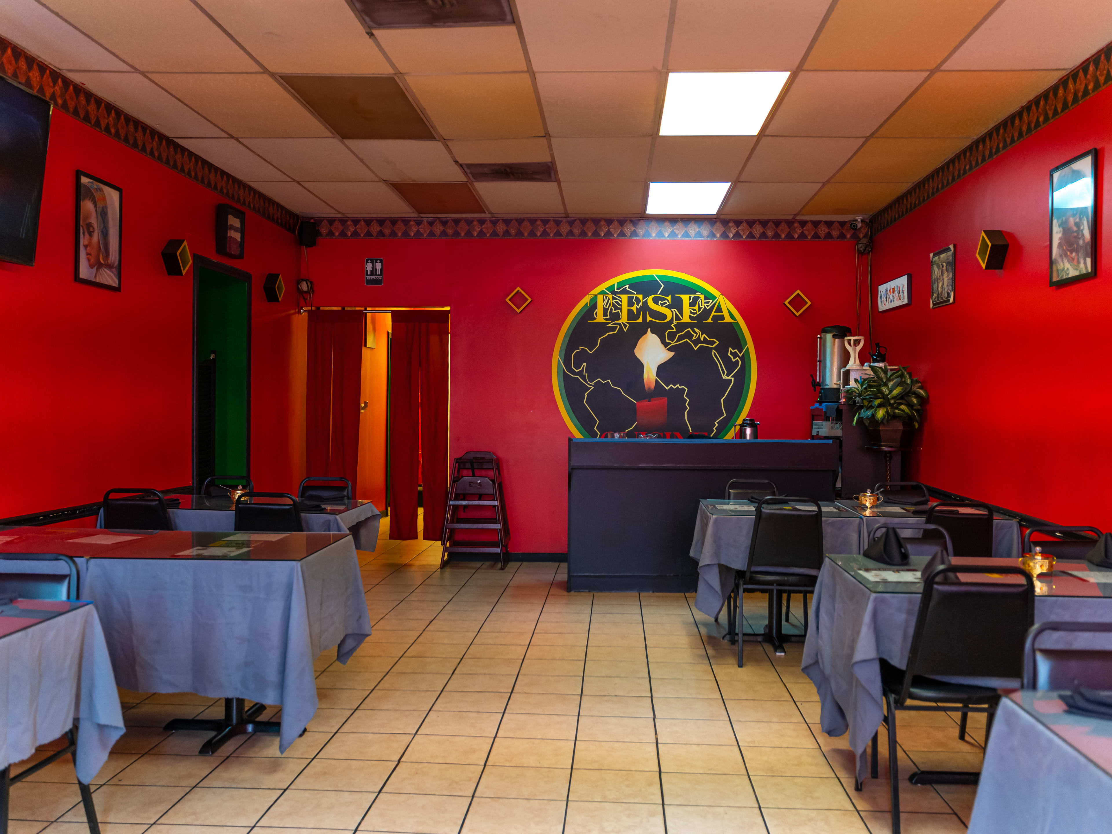 Axum Restaurant Denver - 41ur69w
