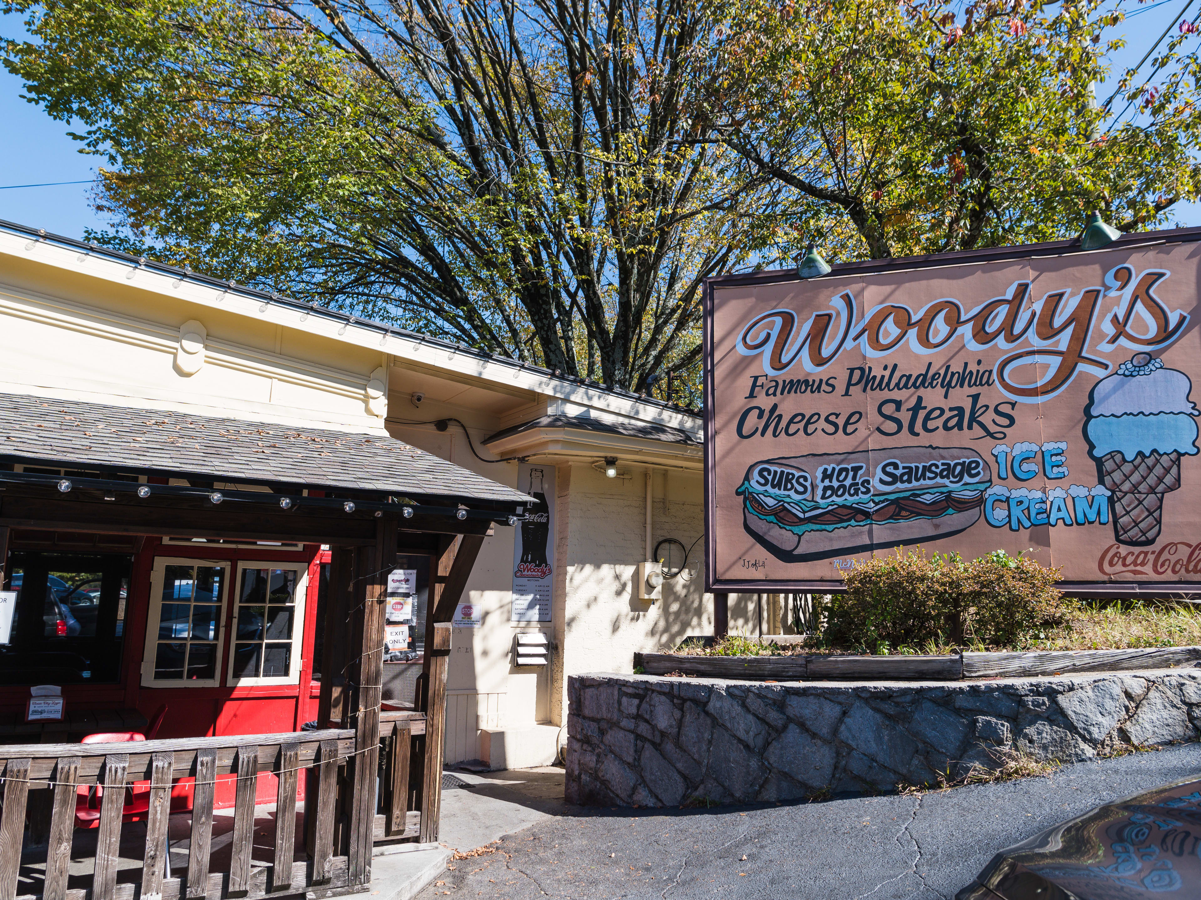 The exterior of Woody's.