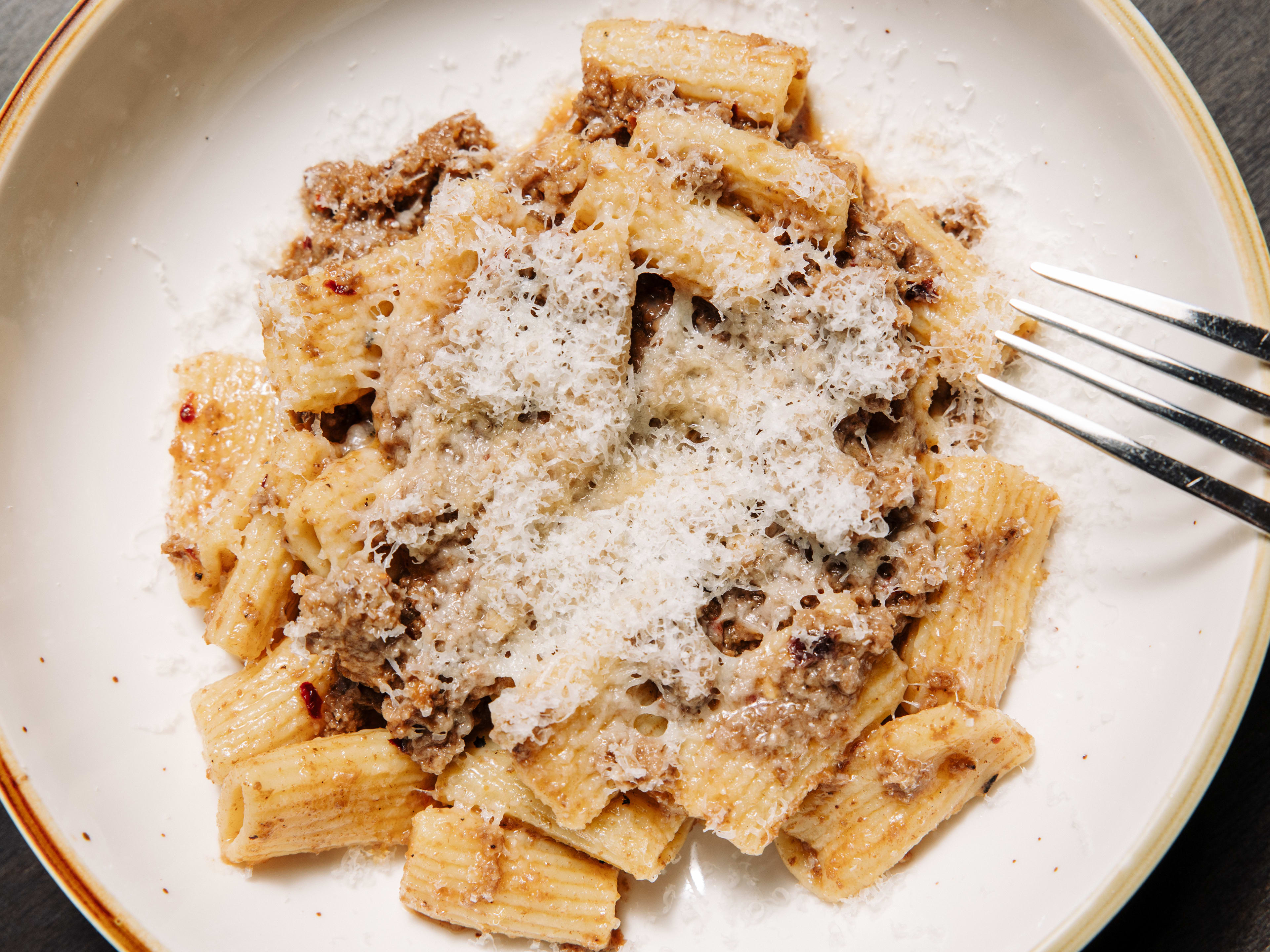 rigatoni pasta with lamb and beef ragu