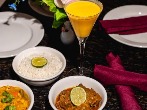 Mystic Royal Restaurant by Lisa Nichols