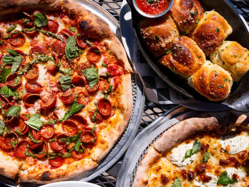 Zoli's NY Pizza by Zoli's Pizza