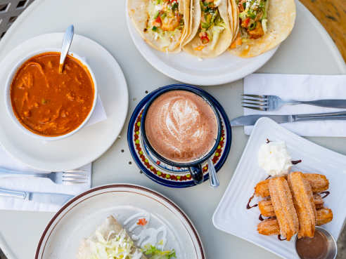 Café y Chocolate by NICOLE GUGLIELMO