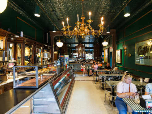 Caffe Roma by Alex Staniloff