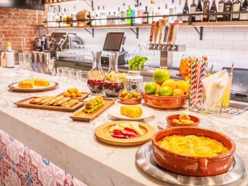 Flor Y Solera Spanish Tapas Bar by Carlos Chavez Volpe