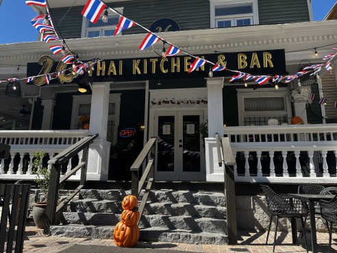 26 Thai Kitchen & Bar (Midtown) by Jacinta Howard