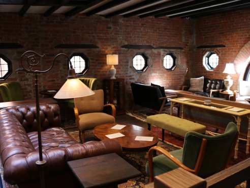 Martiny’s by @TheInfatuation