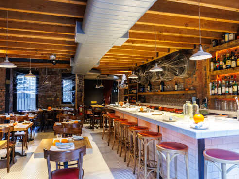 Aria Wine Bar by Alex Staniloff