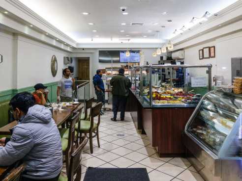 Boishakhi Restaurant Astoria by Alex Staniloff