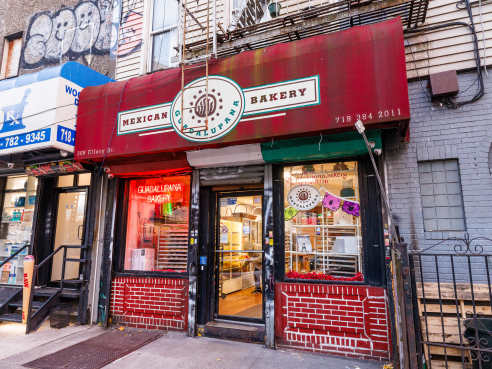 Guadalupana Bakery by Alex Staniloff