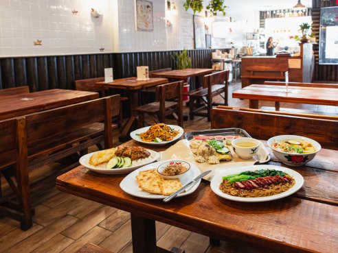 Hainan Chicken House | 海南鸡记 by Kate Previte