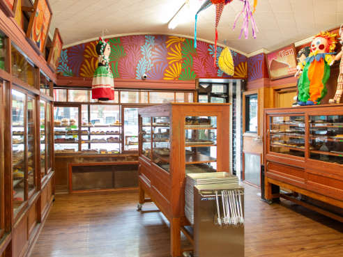 Panaderia Nuevo Leon by Derrick Koch