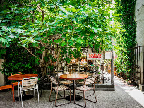 Talula's Garden by NICOLE GUGLIELMO