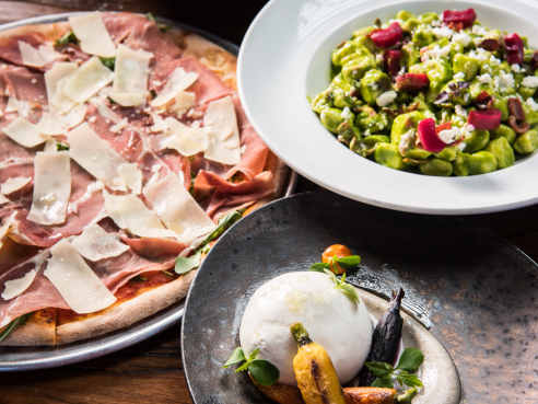 Marlow Bistro by Teddy Wolff