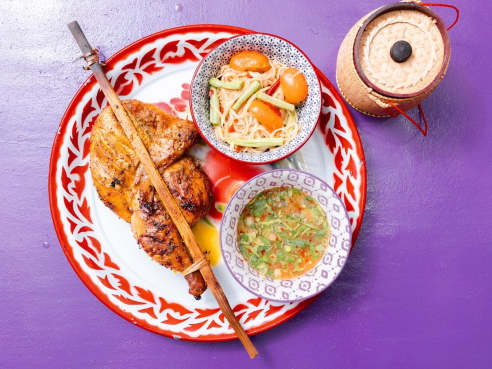 Yum Sະlut by Yum Salut