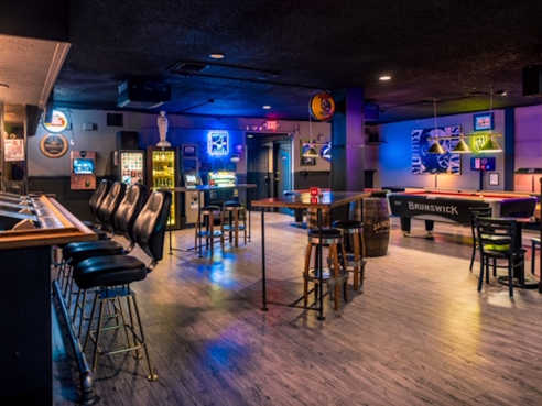 The Sand Dollar Lounge by @TheInfatuation