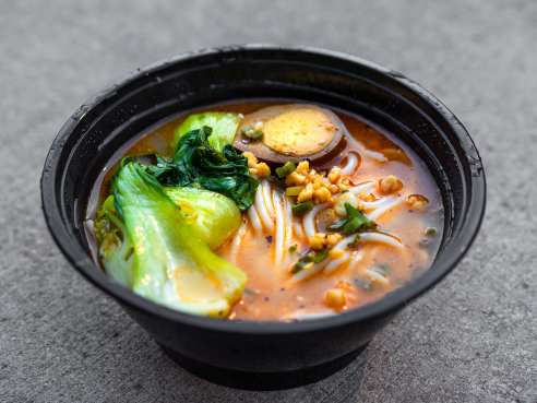 Min’s Noodle House 渔家重庆小面 by Infatuation - Reviews