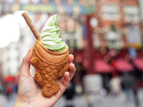 Chinatown Bakery - Tong Tea by @TheInfatuation