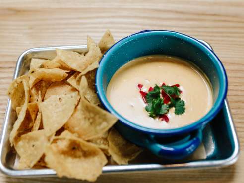 Lonesome Rose (Logan Square) by @TheInfatuation