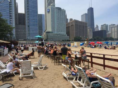 Caffè Oliva at Ohio Street Beach by @TheInfatuation