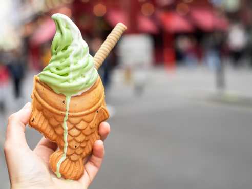 Chinatown Bakery - Tong Tea by @TheInfatuation