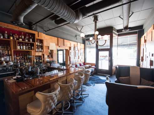 Frank's Oyster House & Champagne Parlor by @TheInfatuation
