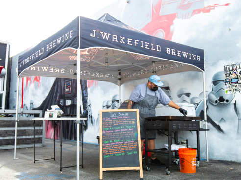 J Wakefield Brewing by Cleveland Jennings / @eatthecanvasllc