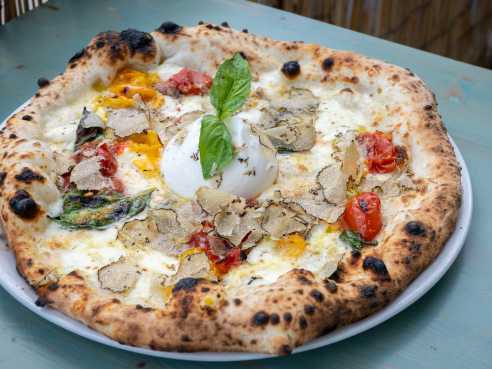 'O Munaciello MiMo District Neapolitan Pizza by @TheInfatuation