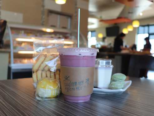 Oh My Pan Bakery & Tea by Infatuation - Reviews