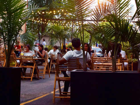 ROOP Chicago Innovative Indian Restaurant & Cocktail Bar by @TheInfatuation