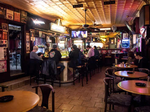 Ray's 'Happy Birthday' Bar by @TheInfatuation