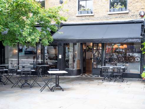 Llewelyn's by @TheInfatuation