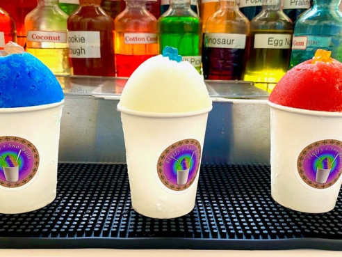 Bubby's Snoballs by Fluffy's Sno-Balls