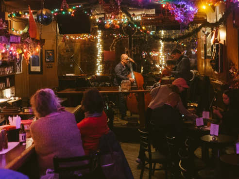 Arthur's Tavern by Infatuation - Reviews