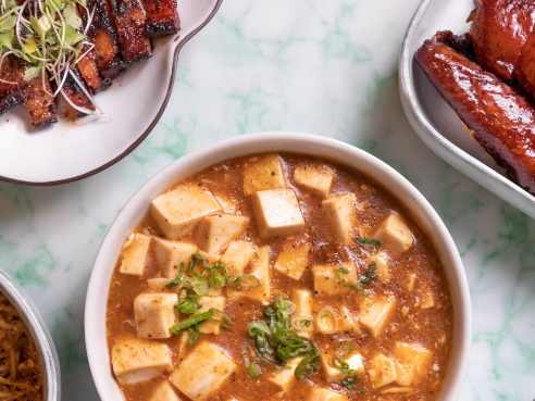 Chifa 國偉 by Jakob Layman