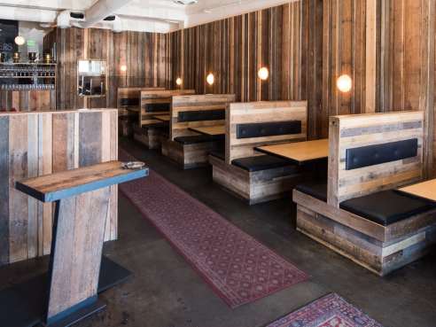 Frank's Oyster House & Champagne Parlor by Infatuation - Reviews