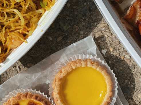 Golden Z 大快活食坊 by Carina Finn