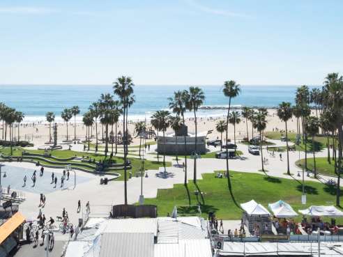 High Rooftop Lounge by Alicia Cho