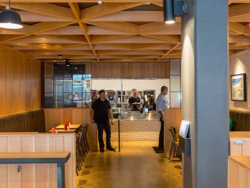 HiHo Cheeseburger | Santa Monica by Jakob Layman