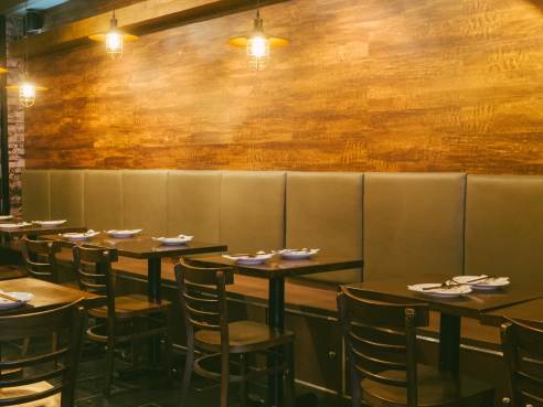 Hunan Bistro by Noah Devereaux