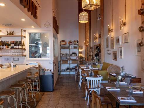 Loupiotte Kitchen by Jakob Layman