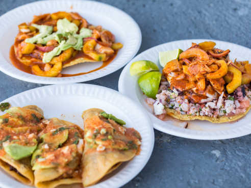 Mariscos Jalisco by Jakob Layman
